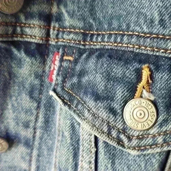 Levis Denim Jacket - Picture 8 of 9